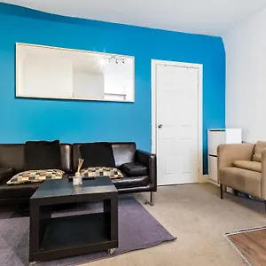 https://city-apartments-share-bathroom-and-kithcen.brighton-hotels-england.com